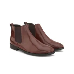 The Roadster Lifestyle Co Men Slip On Chelsea Boots image 3