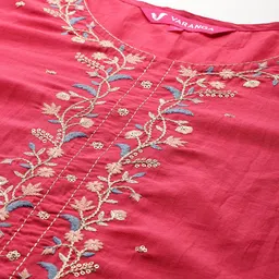 Varanga Floral Embroidered Thread Work Kurta With Trousers & Dupatta image 2