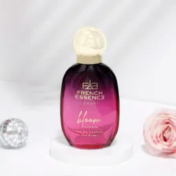 Scented Love Anniversary Hamper image 3