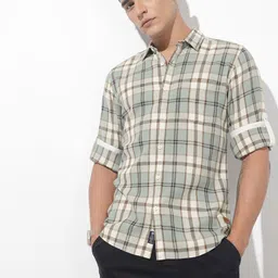 The Roadster Lifestyle Co. Men Classic Checked Pure Cotton Casual Shirt image 2