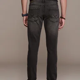 WROGN Men Slim Fit Light Fade Stretchable Jeans image 3