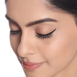 Maybelline Hyper Glossy Liquid Liner - Black image 5