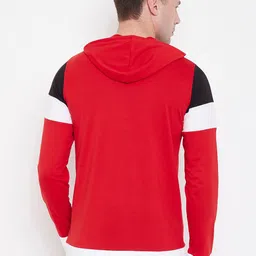 LE BOURGEOIS Men Black And Red Colourblocked Hood T-shirt image 4