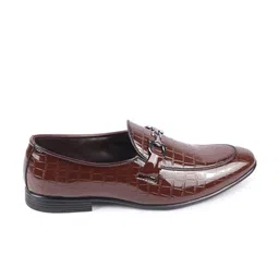 FAUSTO Men Textured Leather Formal Loafers image 3