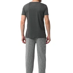 mack jonney VIMAL JONNEY Men Charcoal Grey & Black Solid Night Suit image 2