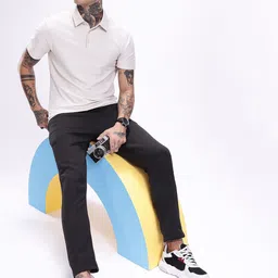 Kook N Keech Men Solid Relaxed Joggers image 5