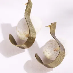 DEEBACO Gold-Toned Teardrop Shaped Drop Earrings-picture-17