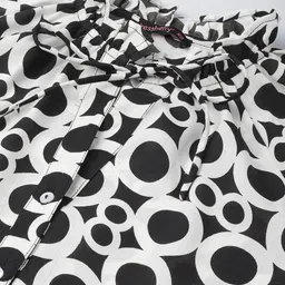 DressBerry Retro Snazz Ruffled Geometric Jazz Top image 5