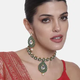 Peora Gold-Plated & Green Kundan Studded Jewellery set-picture-27