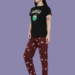 Kryptic Maroon & Purple Relaxed Fit Printed Night Suit image 3