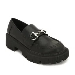 Forever 21 Women's Black Casual Loafers image 2