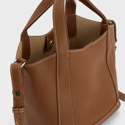 20Dresses Textured Bucket Sling Bag With Pouch image 3