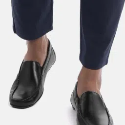 Geox Men's U Kosmopolis +Grip W B Black Loafers-image-57