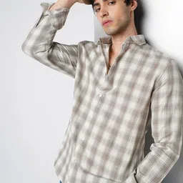 VASTRADO Classic Checked Slim Fit Cotton Casual Shirt-picture-22