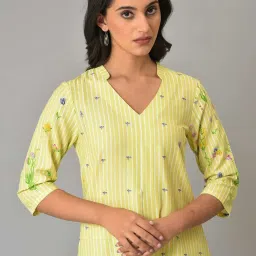 W Yellow Floral Print Straight Kurta image 5