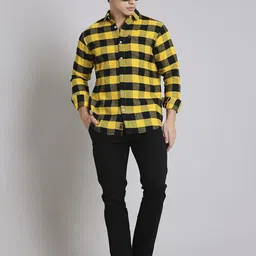 HJ HASASI Men Buffalo Checked Spread Collar Cotton Casual Shirt image 3