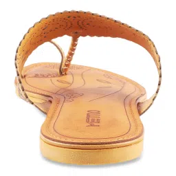 Metro Women's Yellow Toe Ring Sandals image 5