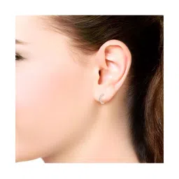 Malabar Gold and Diamonds 18k Gold Earrings for Women image 2