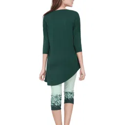 Soie Green Printed Top & Capri Set image 2