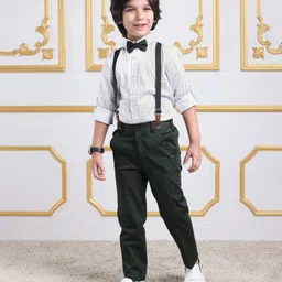 Mark & Mia Cotton Woven Full Sleeves Shirt and Trouser with Bow & Suspender And Abstract Print - Dark Green & White image 2