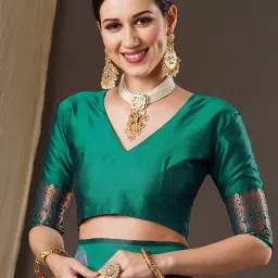 Saree Mall Green Silk Woven Saree With Unstitched Blouse image 5