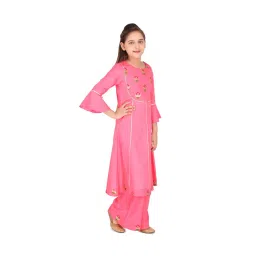 Cutecumber Kids Pink Embellished Kurta, Sharara with Bag image 3