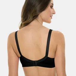 Tweens Black Non Wired Padded Minimizer Bra image 2