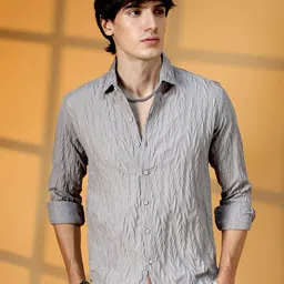 Campus Sutra Men Comfort Spread Collar Solid Casual Shirt-picture-35