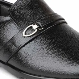 Privo by Inc.5 Men's Black Formal Loafers image 4