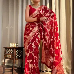 SWEETPEL Woven Design Zari Banarasi Saree image 3