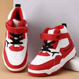 Cute Walk by Babyhug Velcro Closure Casual Shoes - Red image 1