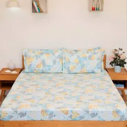 Ariana Blue & White Microfibre 144 TC Queen Bedsheet With 2 Pillow Covers-picture-12