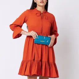 Caprese Dara Green Faux Leather Embroidered Wallet-image-4