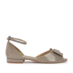 Carlton London Women's Grey Ankle Strap Sandals image 3