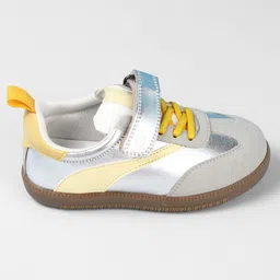 Babyoye Velcro Closure Casual Shoes - Silver image 4