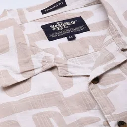 Roadster Men Printed Cuban Collar Relaxed Fit Pure Cotton Casual Shirt image 2