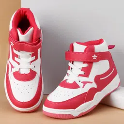 Cute Walk by Babyhug Velcro Closure Casual Shoes - Dark Pink-picture-13