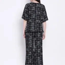 Clovia Black Floral Print Top With Capris image 2