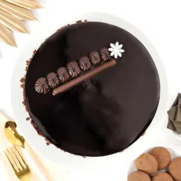 Delicious Truffle Cake image 3