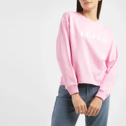 levi's Women's Brand Logo Crew Neck Sweatshirt image 2