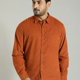 Indian Terrain Men India Slim Spread Collar Solid Cotton Slim Fit Casual Shirt-image-62