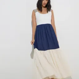 LOV by Westside Off-White Colour-Blocked Tiered Dress-picture-22