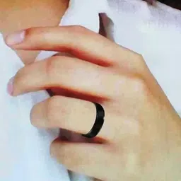 Lila Men Thumb Ring image 2