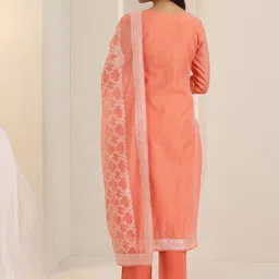 Libas Floral Printed Thread Work Chanderi Silk Straight Kurta With Trousers And Dupatta image 3