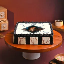 Happy New Year 2025 Cake image 3