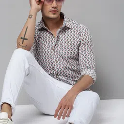 SHOWOFFFF Men Comfort Slim Fit Printed Casual Shirt-picture-11