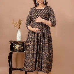 Step Queen Women Floral Printed Gotta Patti Floral Maternity Anarkali Kurta image 1