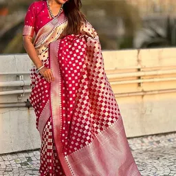 ZIKARAA Woven Design Zari Handloom Saree image 2