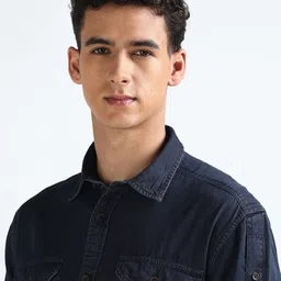 Flying Machine Men Spread Collar Solid Cotton Casual Shirt image 2