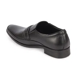 FAUSTO Men Textured Leather Formal Slip-On Shoes image 5